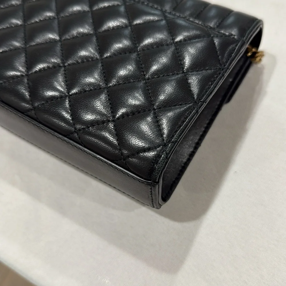 AUTHENTIC YSL SAINT LAURANT ENVELOPE SMALL IN QUILTED GRAIN EMBOSSED LEATHER - Picture 8 of 12